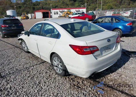 2017 Subaru Legacy 2.5I Premium z USA, uszkodzony, nr VIN 4S3BNAF62H3039534